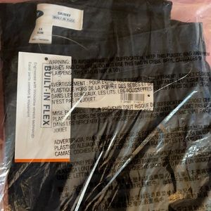 Uniform Built in Flex Skinny Pants